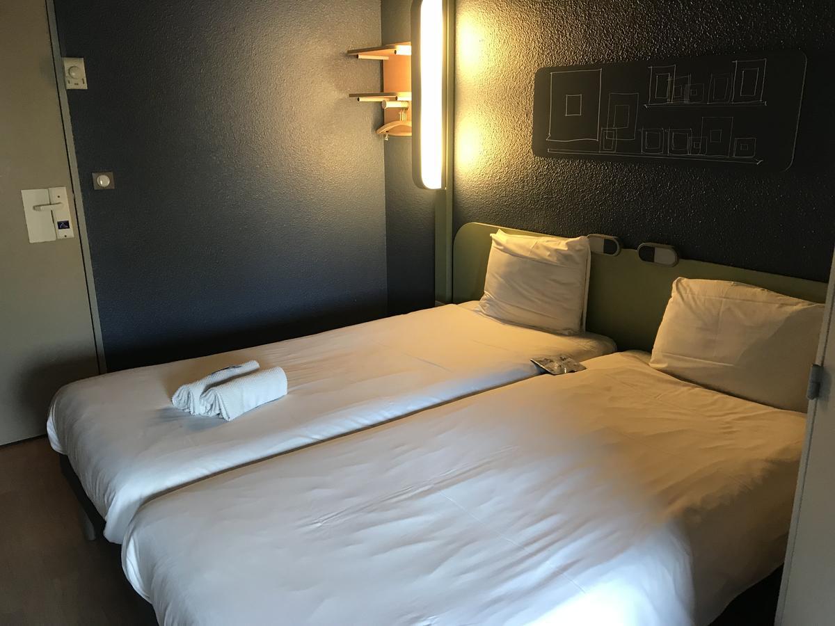 Ibis Budget Arles Sud Fourchon Buitenkant foto